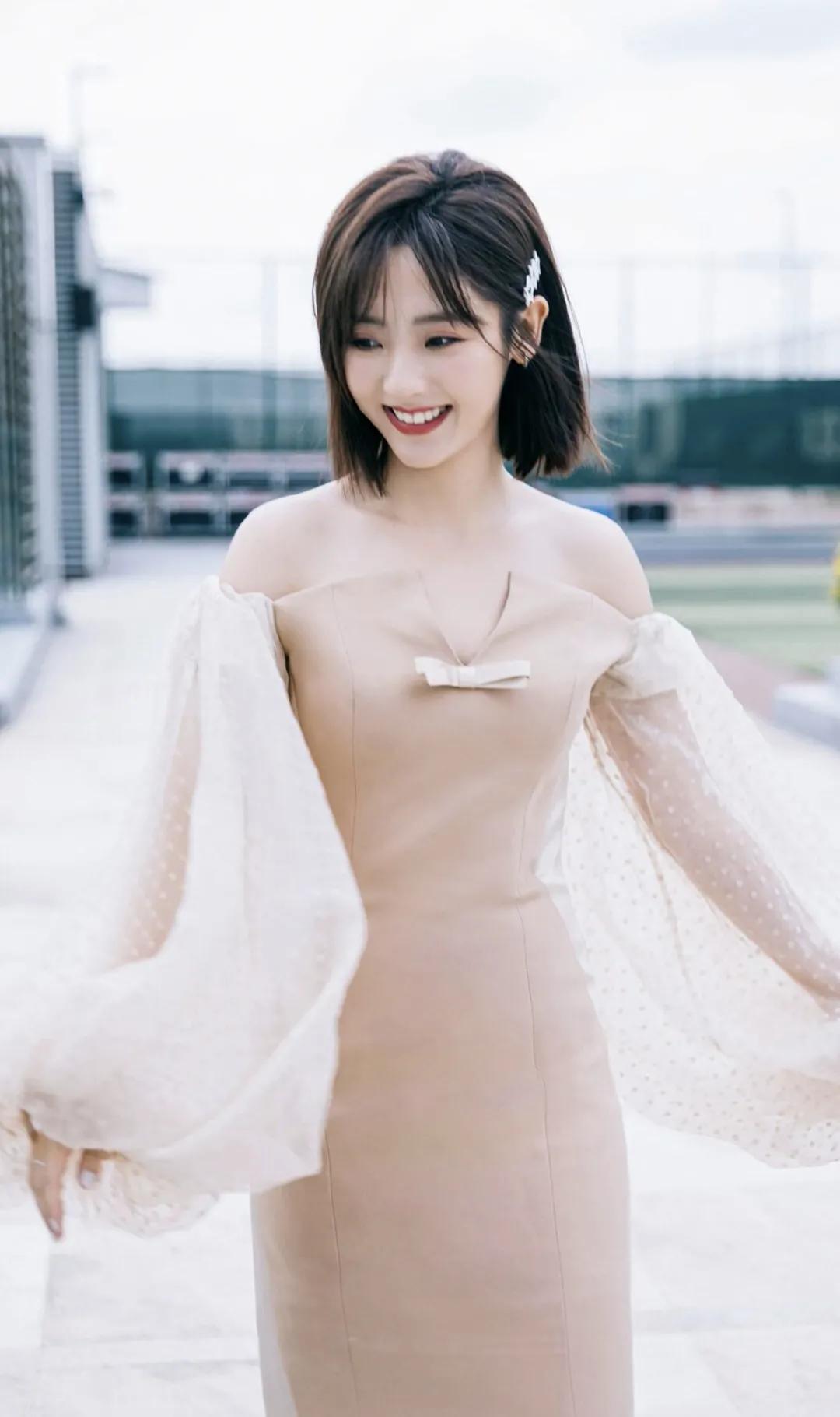 小仙女邢菲高清写真美图,水灵秀气,美丽动人
