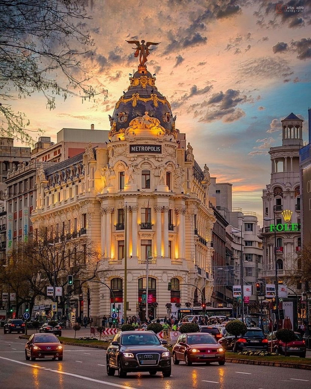西班牙,metropolis是现代马德里建筑的标志