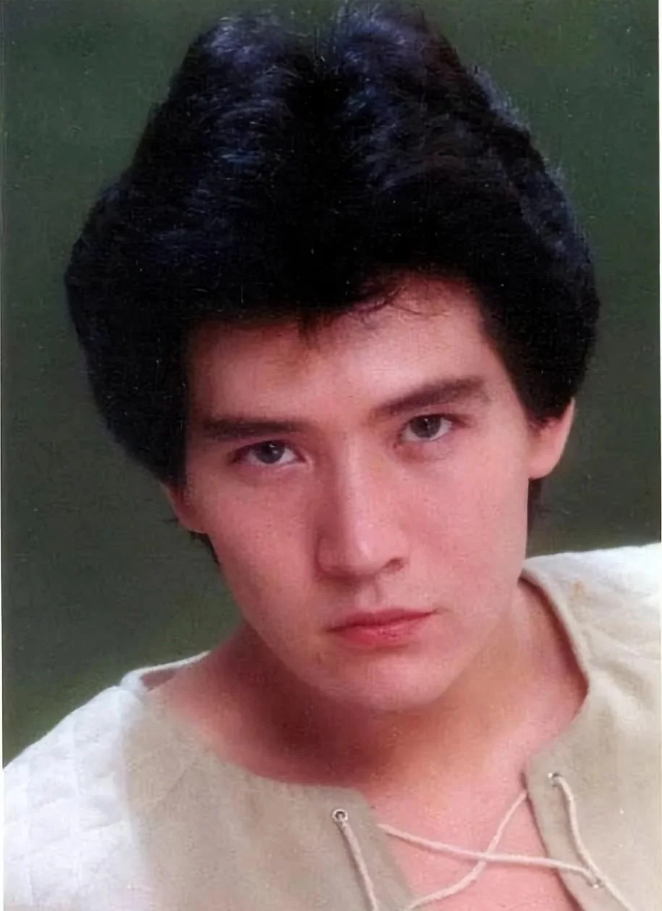 "第一美男"费翔近况曝出:曾迷倒亿万国人,63岁仍不婚不育