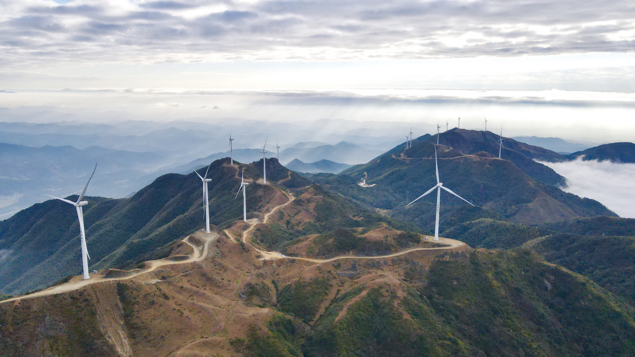 广东河源一座可开车上顶的风车山,美得一塌糊涂,露营超级酸爽