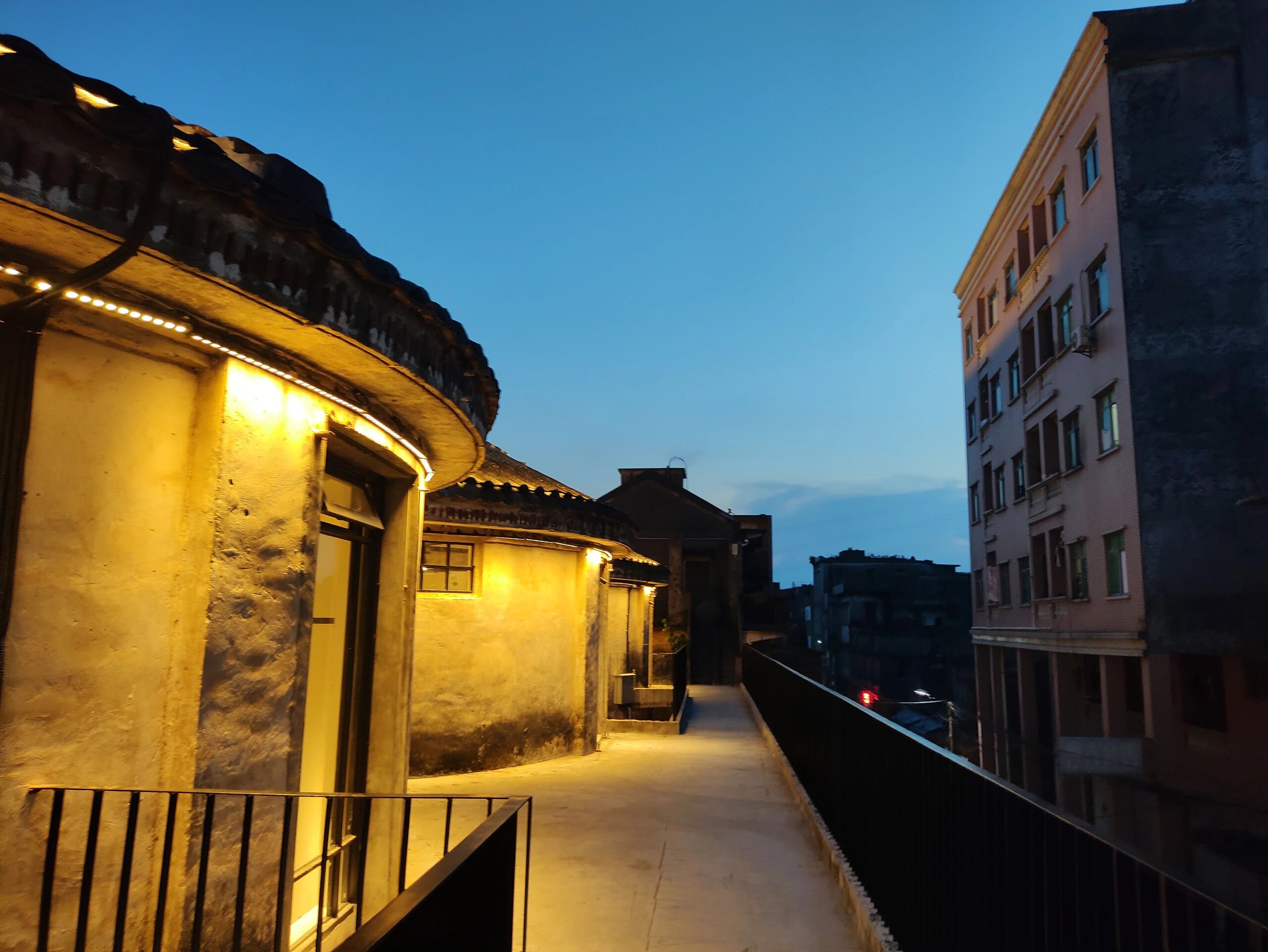 探访惠州博罗园洲东江粮仓,重温复古风情,感受异国风