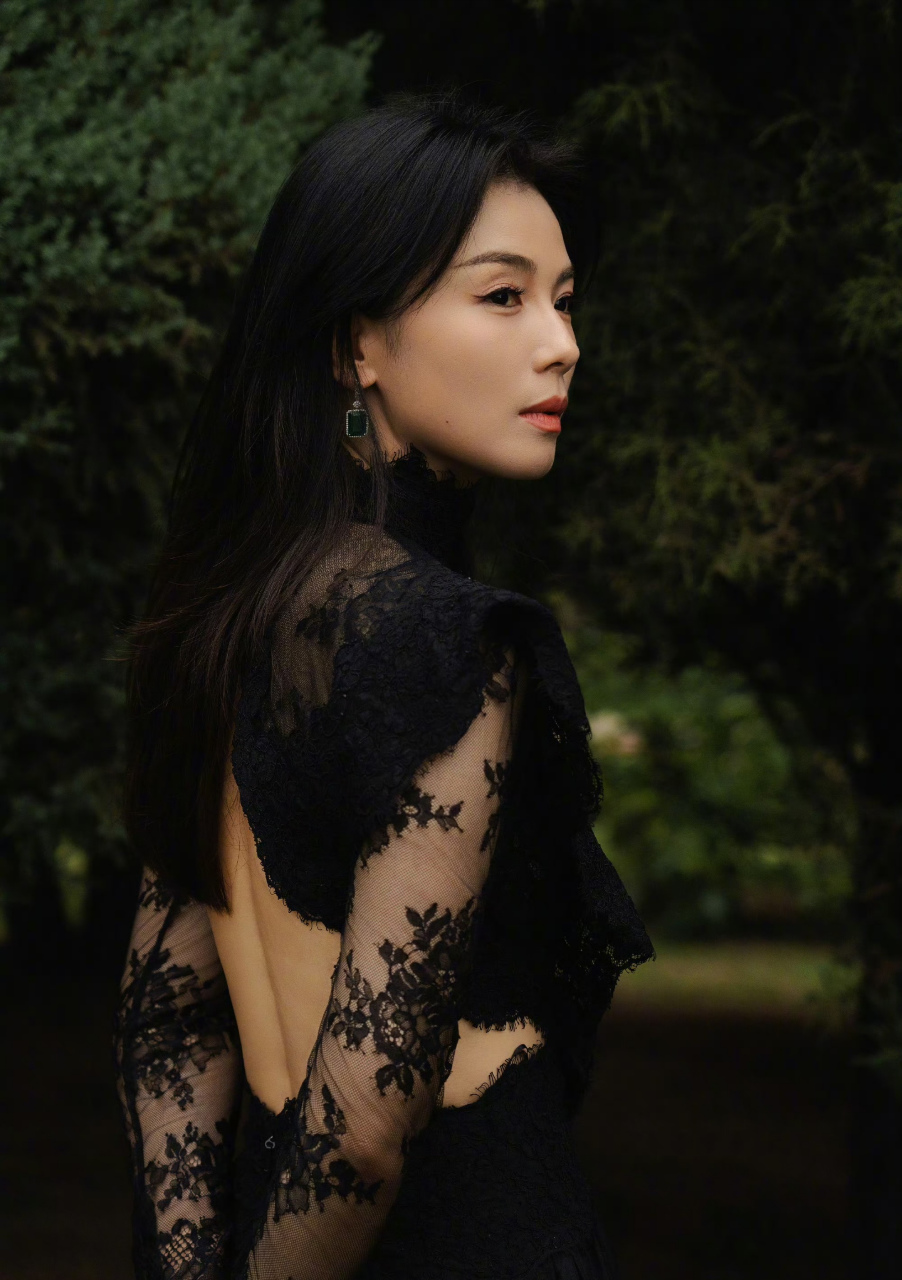 我女神!天使之翼and暗黑女王! 好唯美的意境!