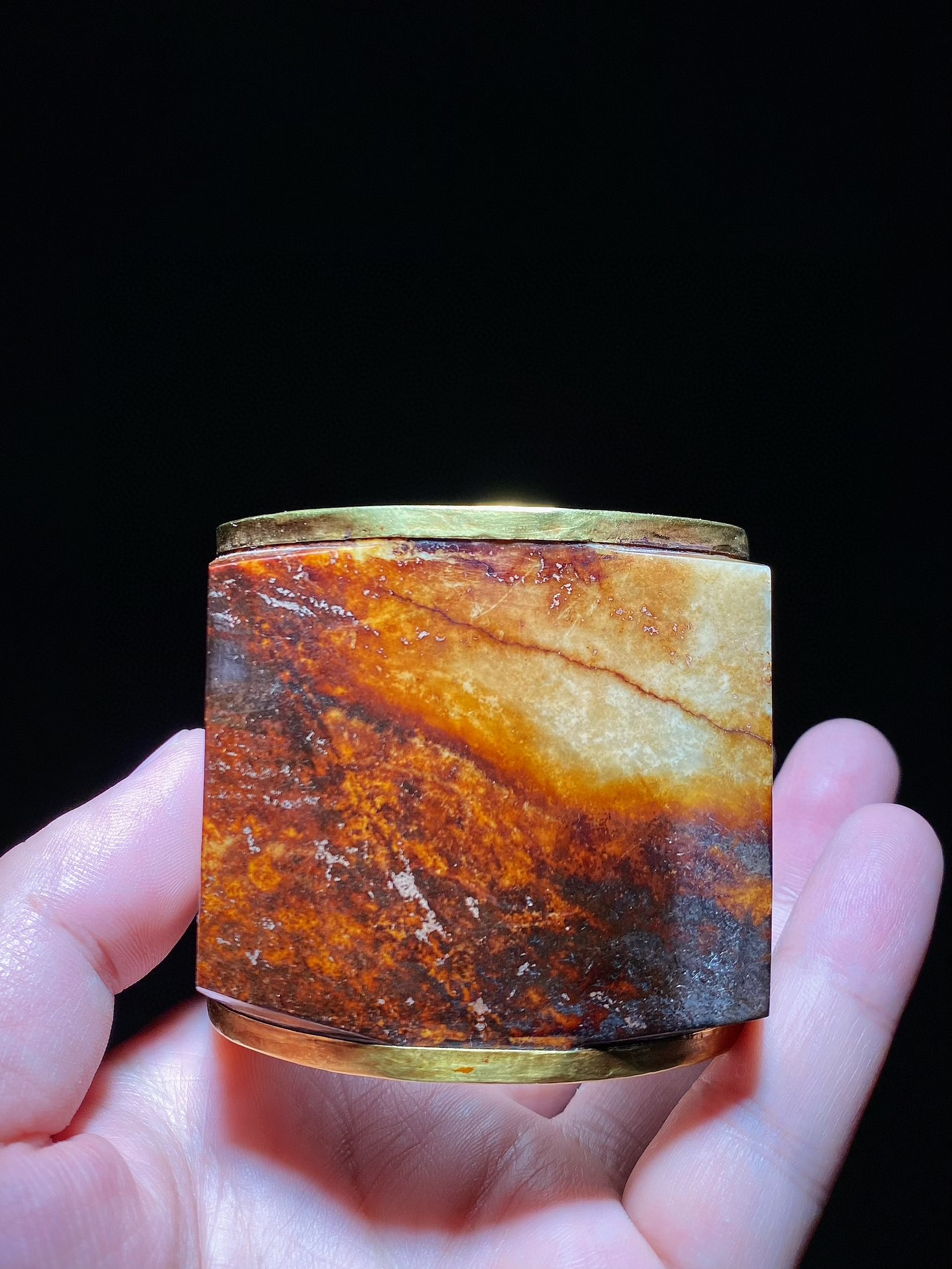 宋 和田玉籽料沁色 包金 玉琮 摆件 把件