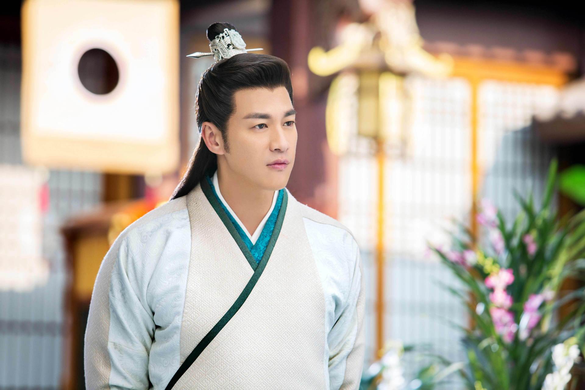 何润东是影视圈型男,步惊云,西门吹雪,项羽,吕布,杨四郎,杨戬.