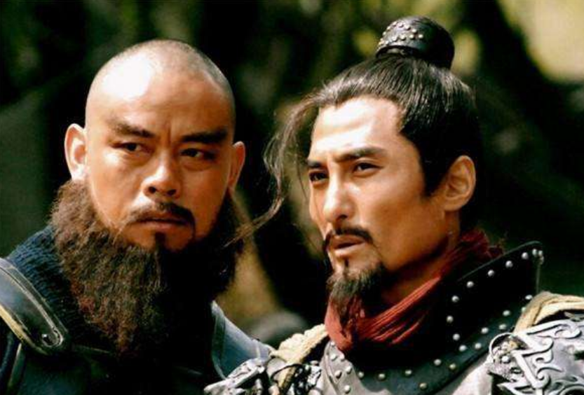 鲁智深和林冲是好兄弟,为何野猪林之后,鲁智深就看不起林冲了?