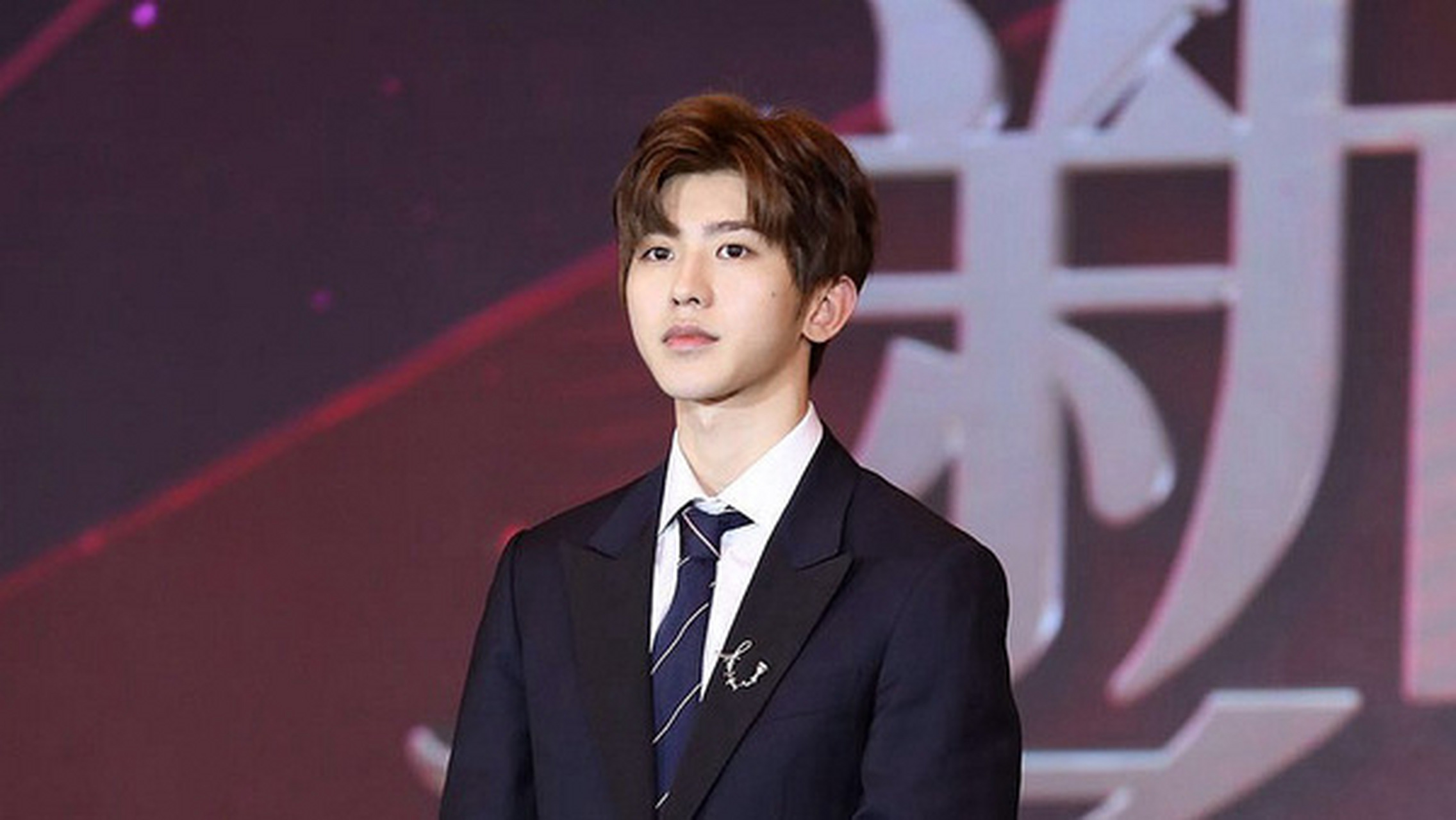 7月1日,有网友发现蔡徐坤豆瓣主页作品被清空,相关综艺演职员表中已无