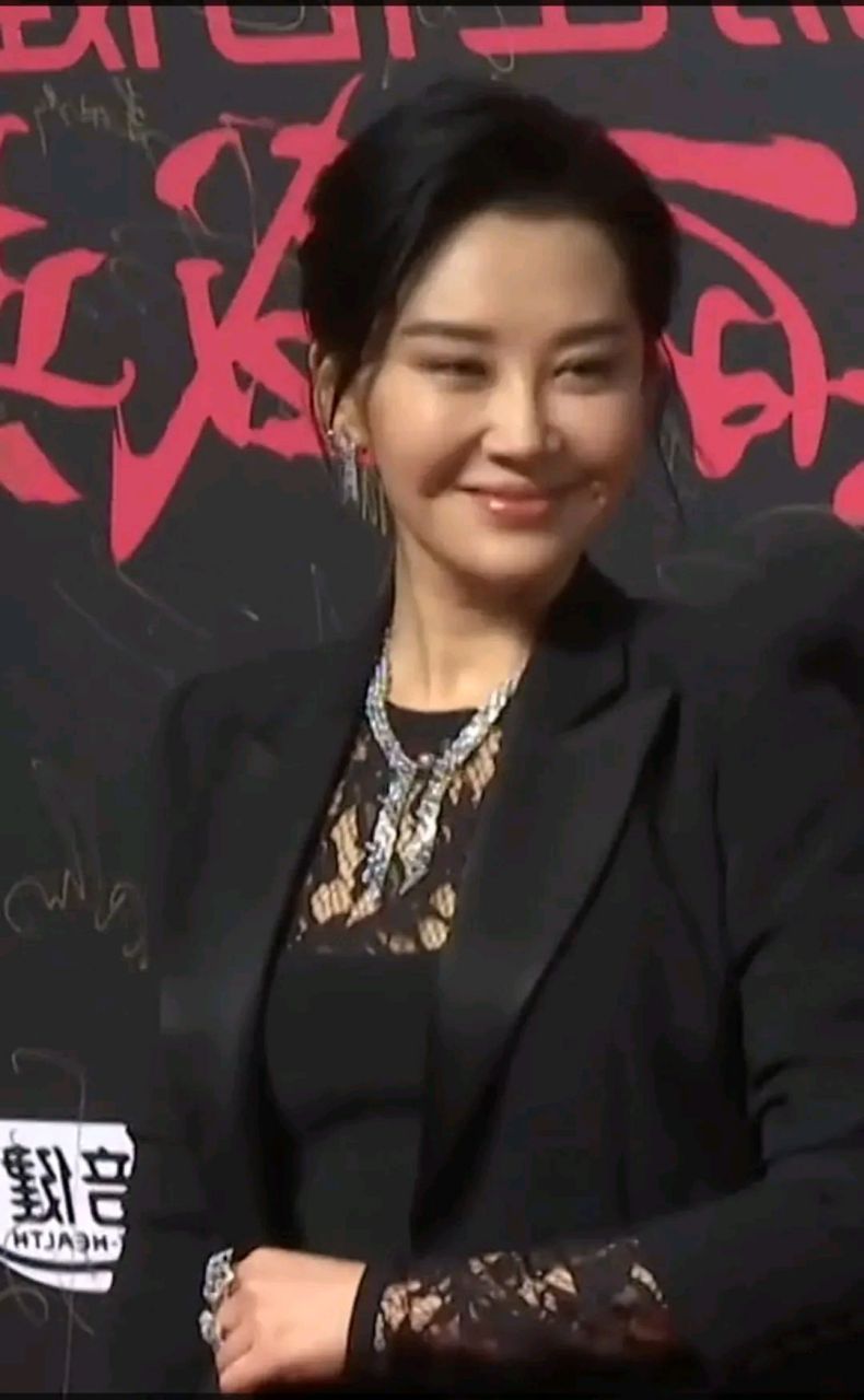 最近一直在传许晴和华晨宇的恋情,难道他们两个真