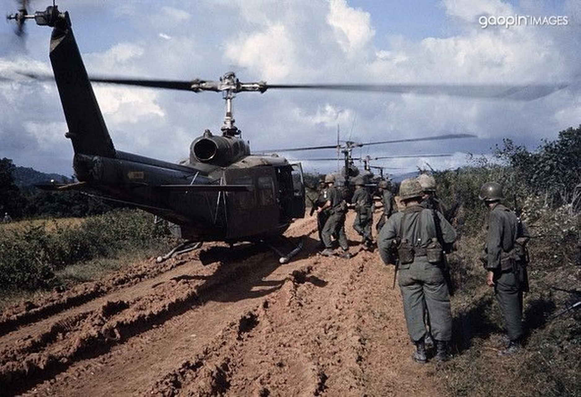 时隔7年中国再次给"白眼狼"越南供电了!