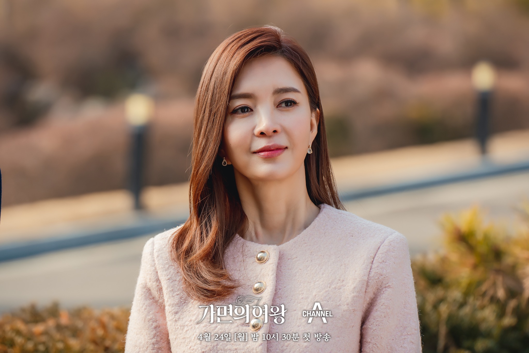 《假面女王》申银贞演技转型成功