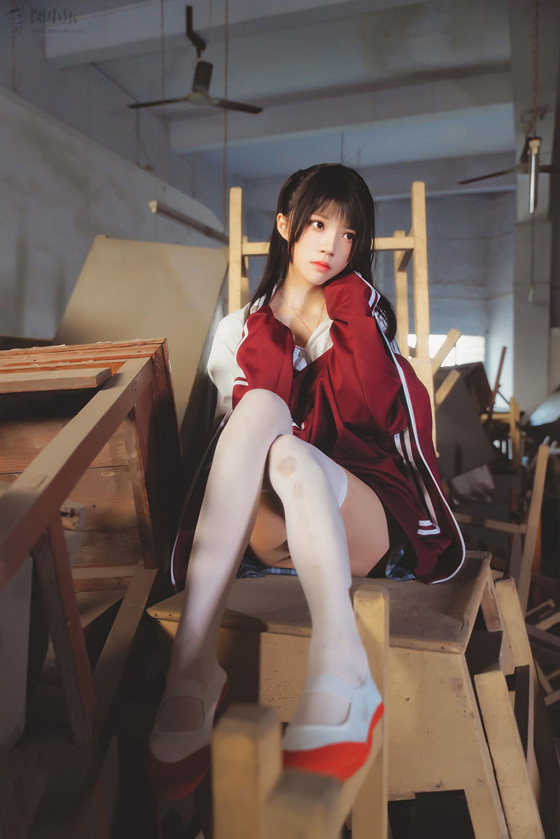 MTYHVOL-304-3.jpg