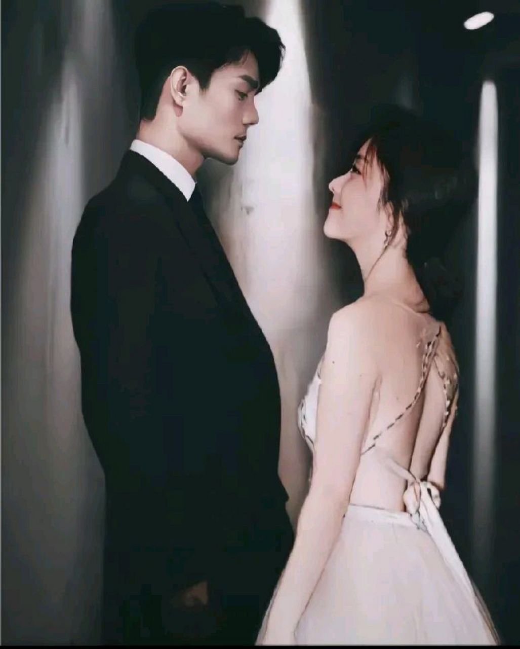 王凯,谭松韵全网期待官宣.什么时候结婚啊?婚纱照什么时候拍.