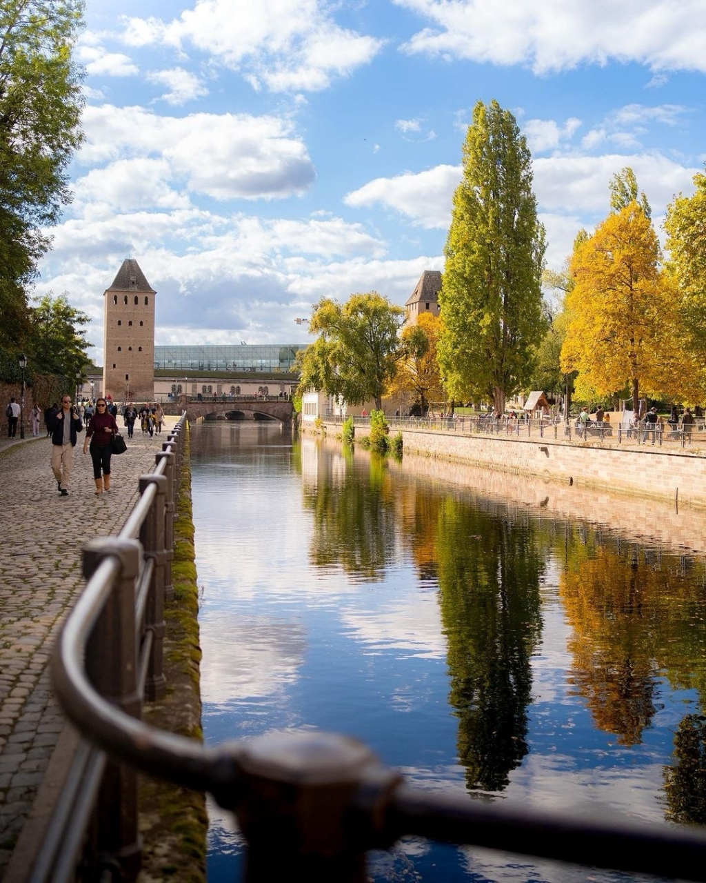 百度秋冬打卡挑战赛# 法国斯特拉斯堡的治愈景色9995 .