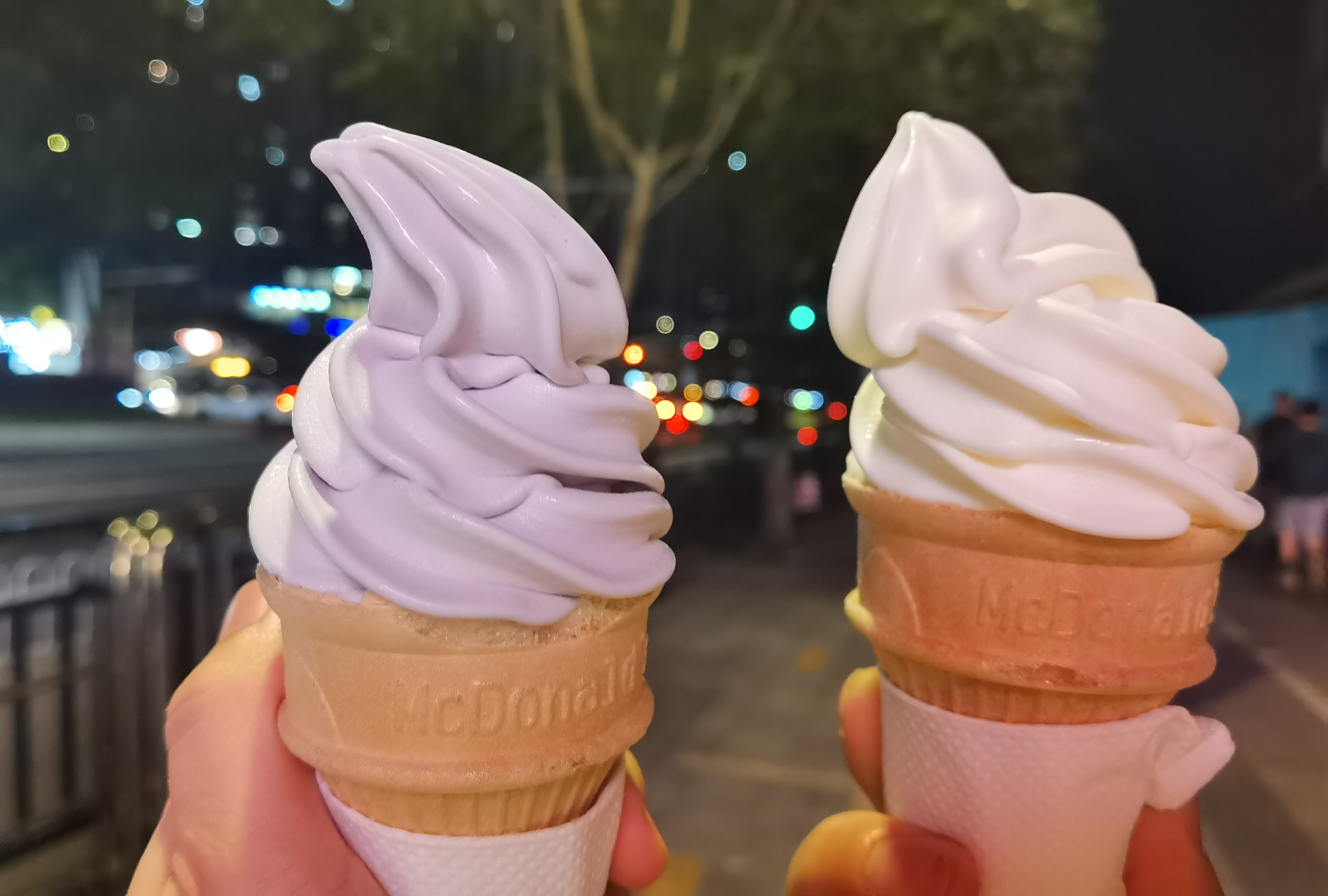 心动的美食#  今日份新品:香芋味甜筒