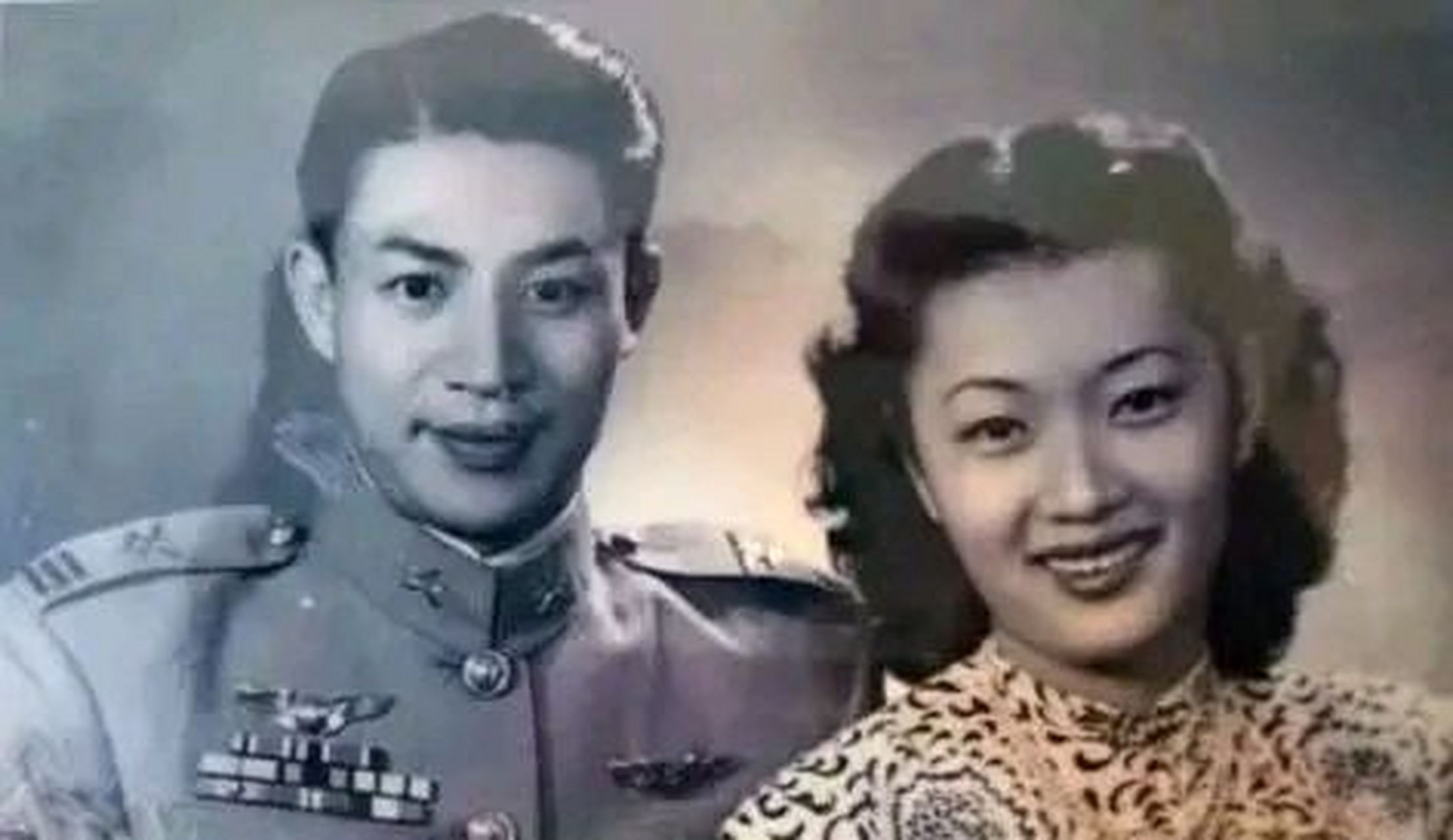 1943年的一天晚上,孔令仪去舞厅跳舞, 孔小姐才和父母吵了一架,心情