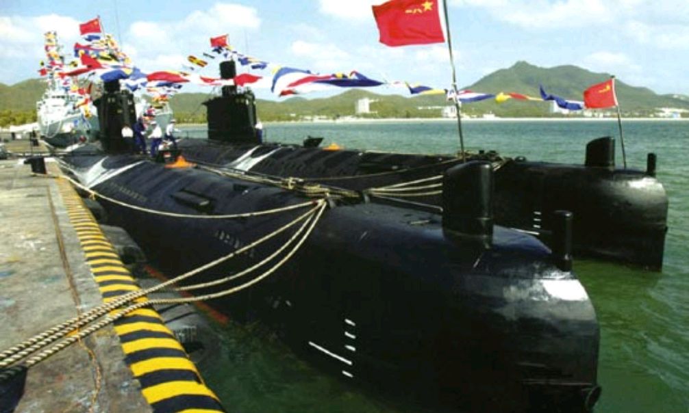 中国海军33/35型常规动力潜艇