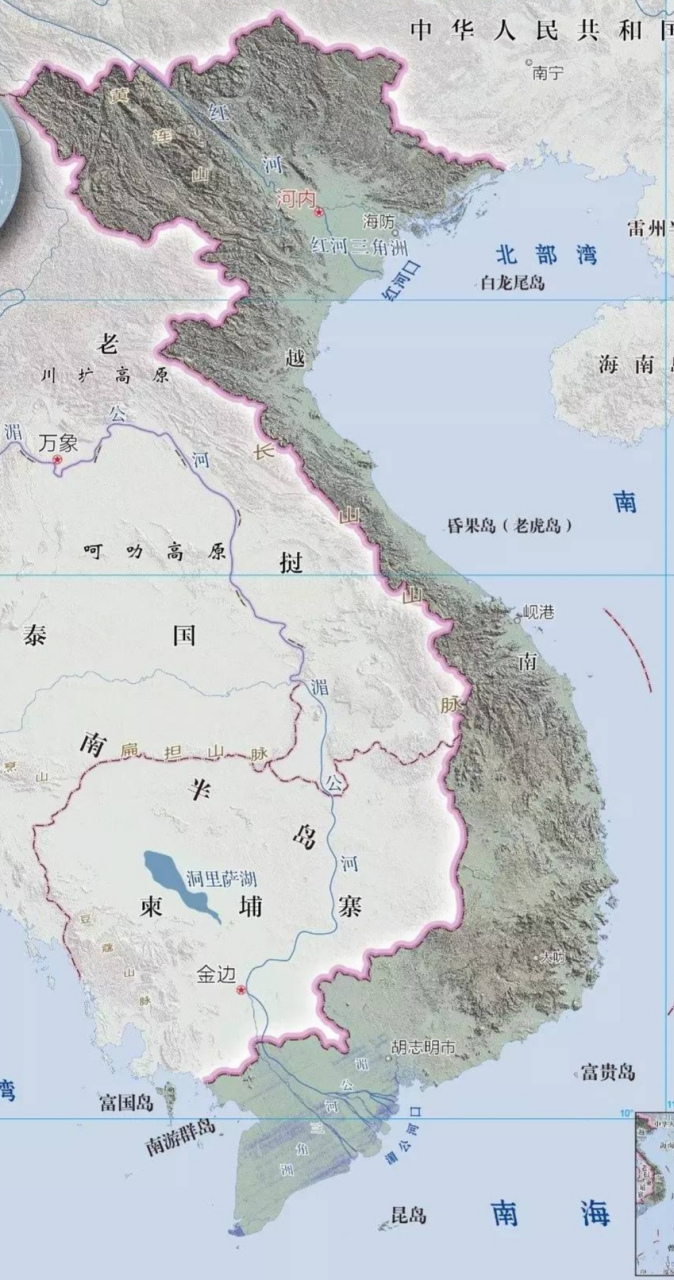 坐落于红河三角洲的中心地带,地理位置十分重要.