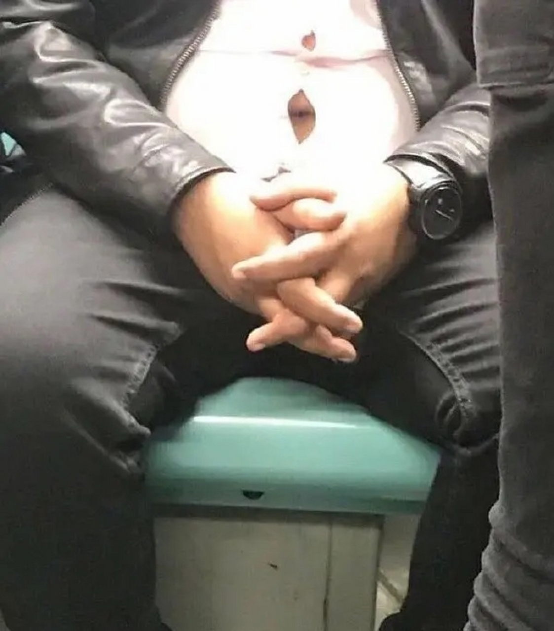 论胖子的魔术[左捂脸],看这肚脐,怎么越看越像眼睛[左捂脸][左捂脸]