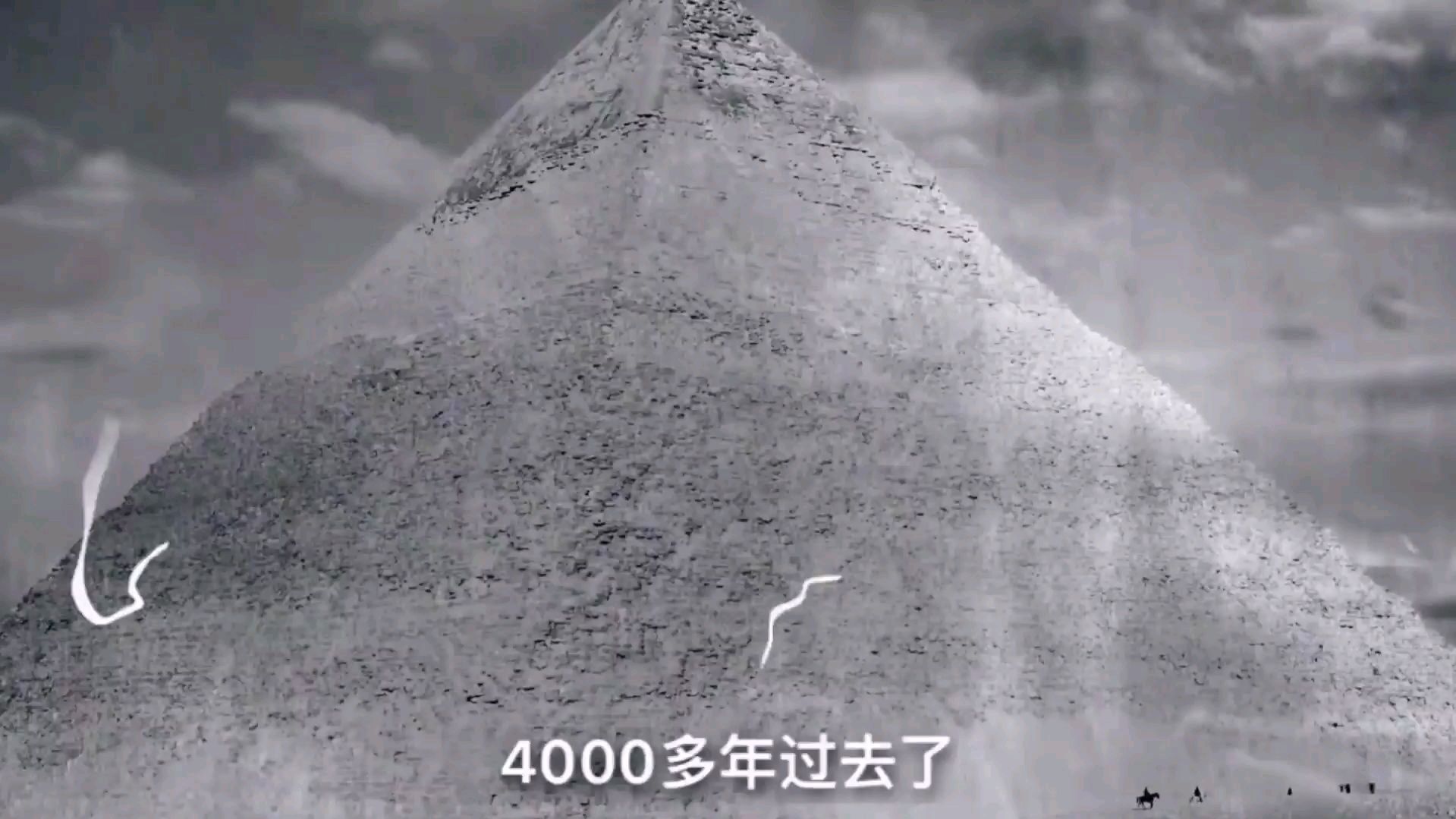 [图]4600年前法老王金字塔,蕴藏了太多的外星高科技,真的是巧合吗?