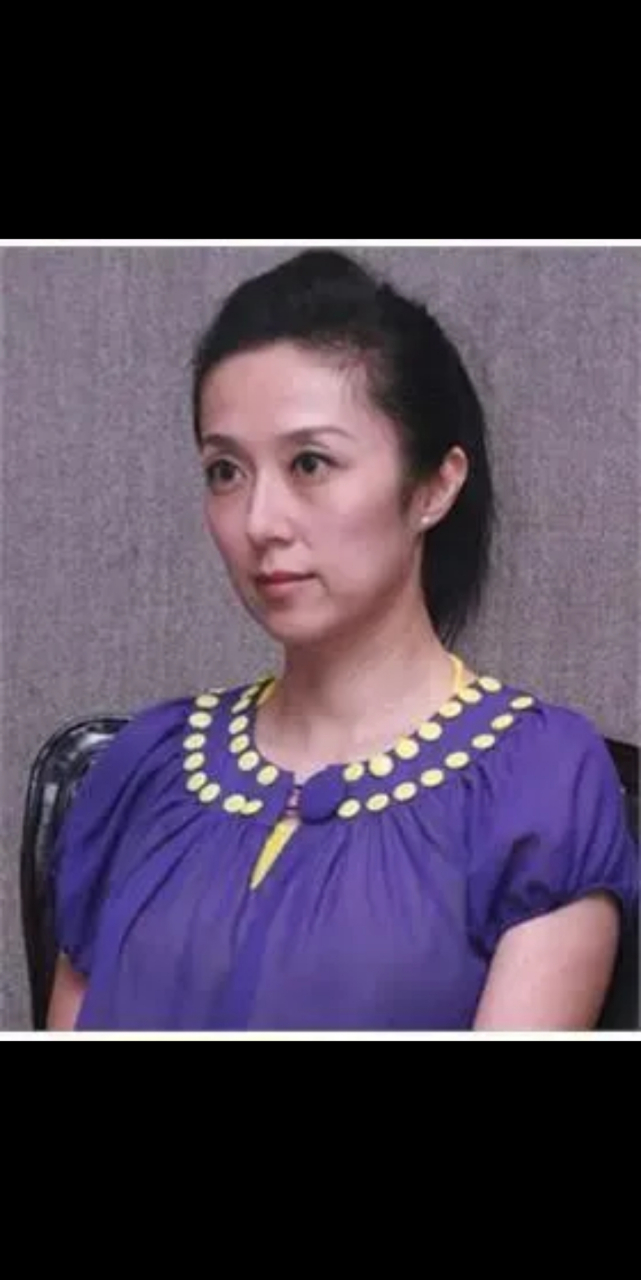 黄韵玲为他人创作的10大经典歌曲  10,刘德华《痴》  9,王心凌《爱的