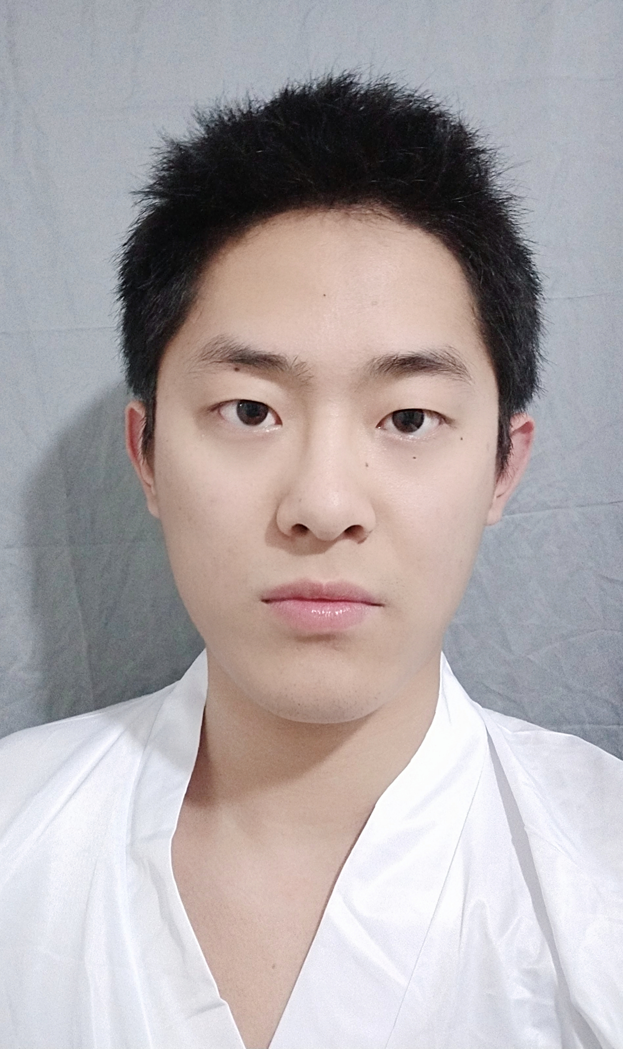 00后古风男生照片平贺小豪