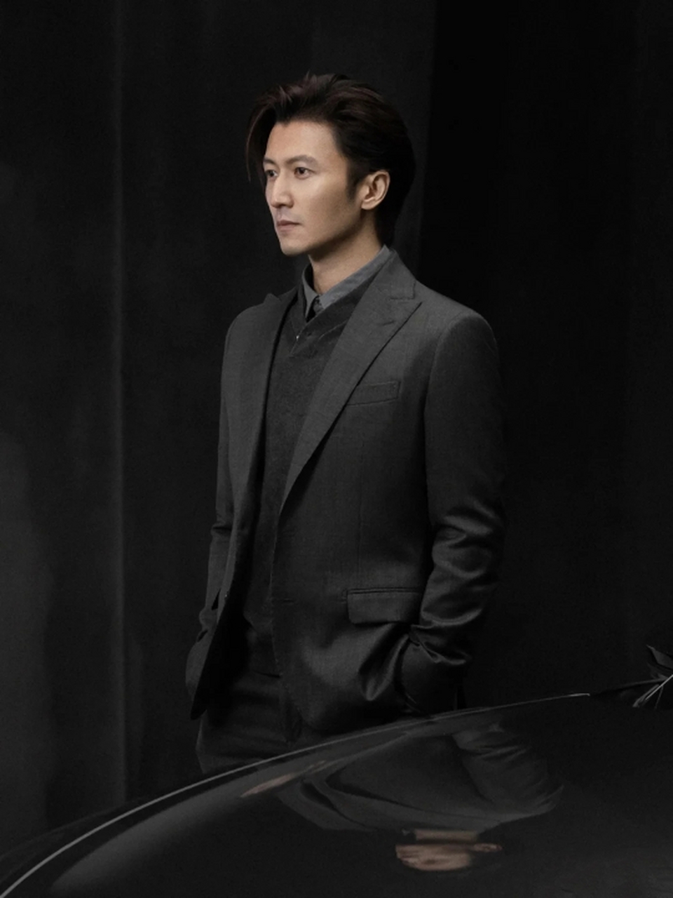 谢霆锋晒写真照