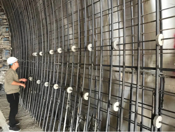 隧道工程二次衬砌方法