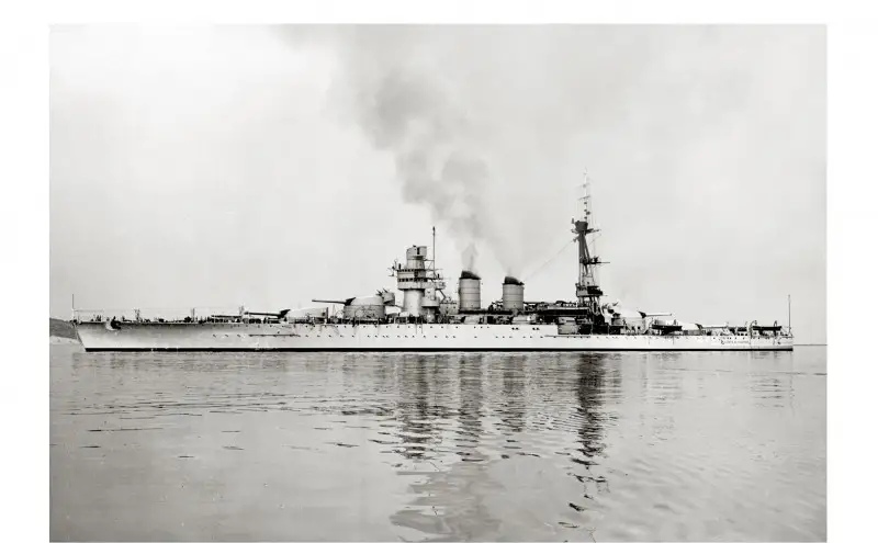 舰船欣赏:意大利海军 加富尔级战列舰