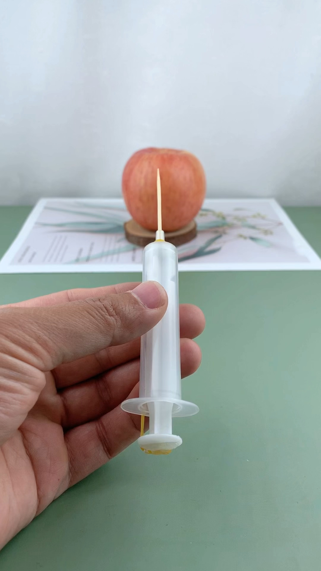 一学就会的牙签发射器,不要对着人和动物们发射呢