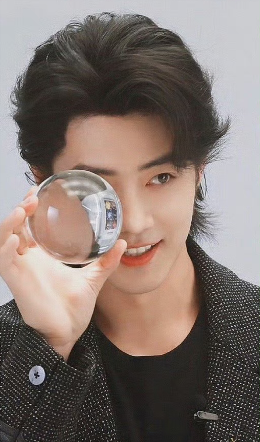 肖战　写真集　熠港絳炙 Amazon.co.jp: TIMES時代影視 写真集 雑誌 2021年 第656期 中国版 肖戰