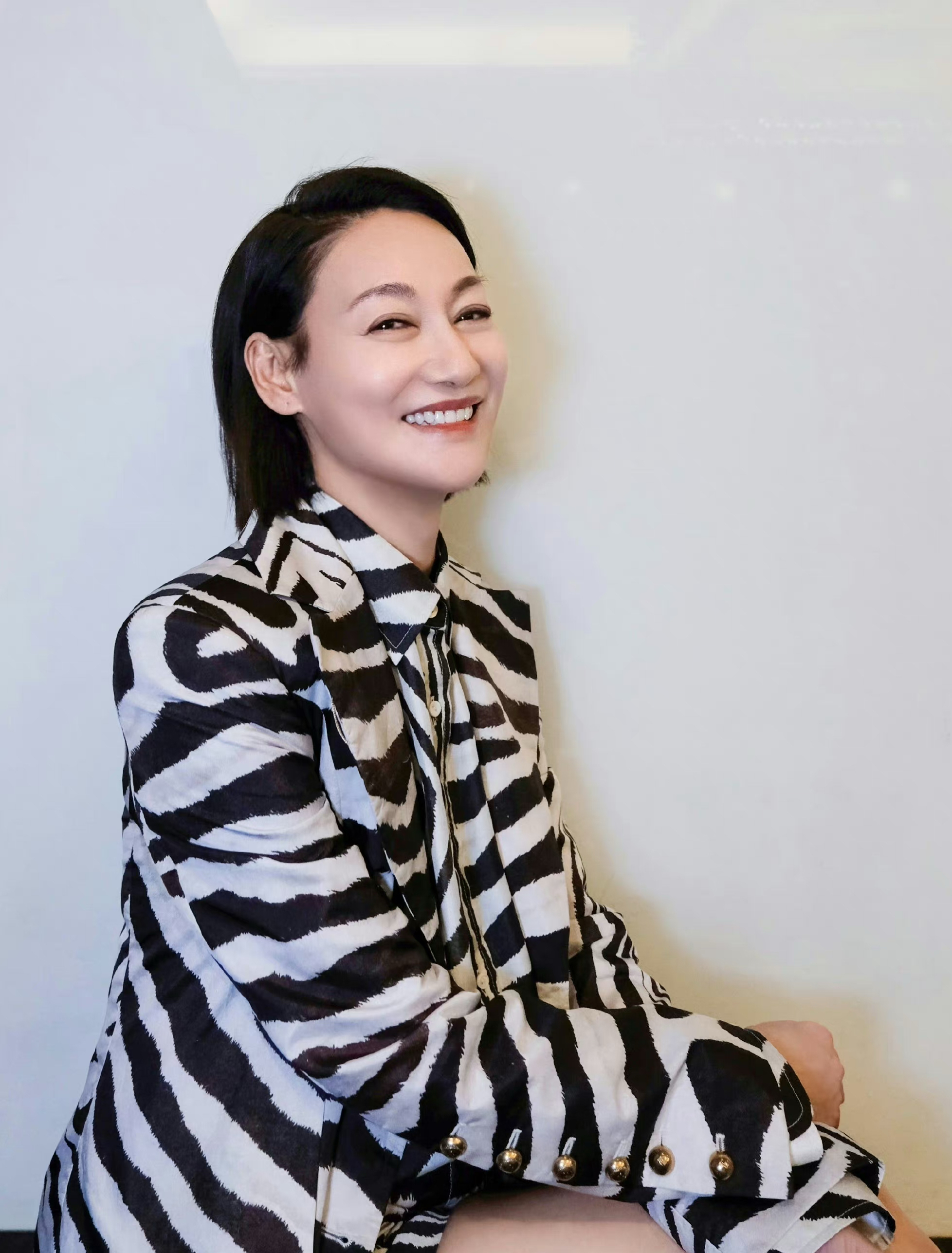 惠英红63岁状态超然物外!遗憾的是众多优秀女演员的处境非常困难