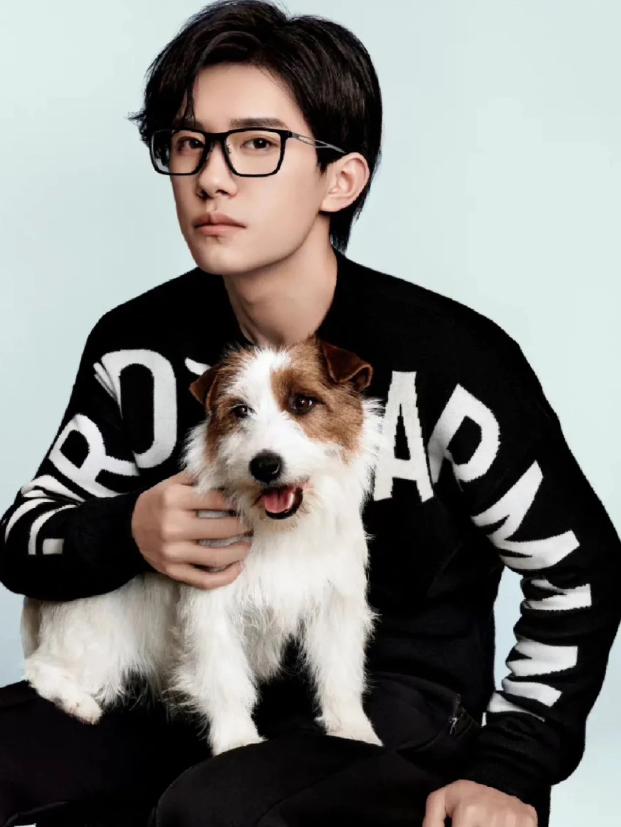 易烊千玺的眼镜杀