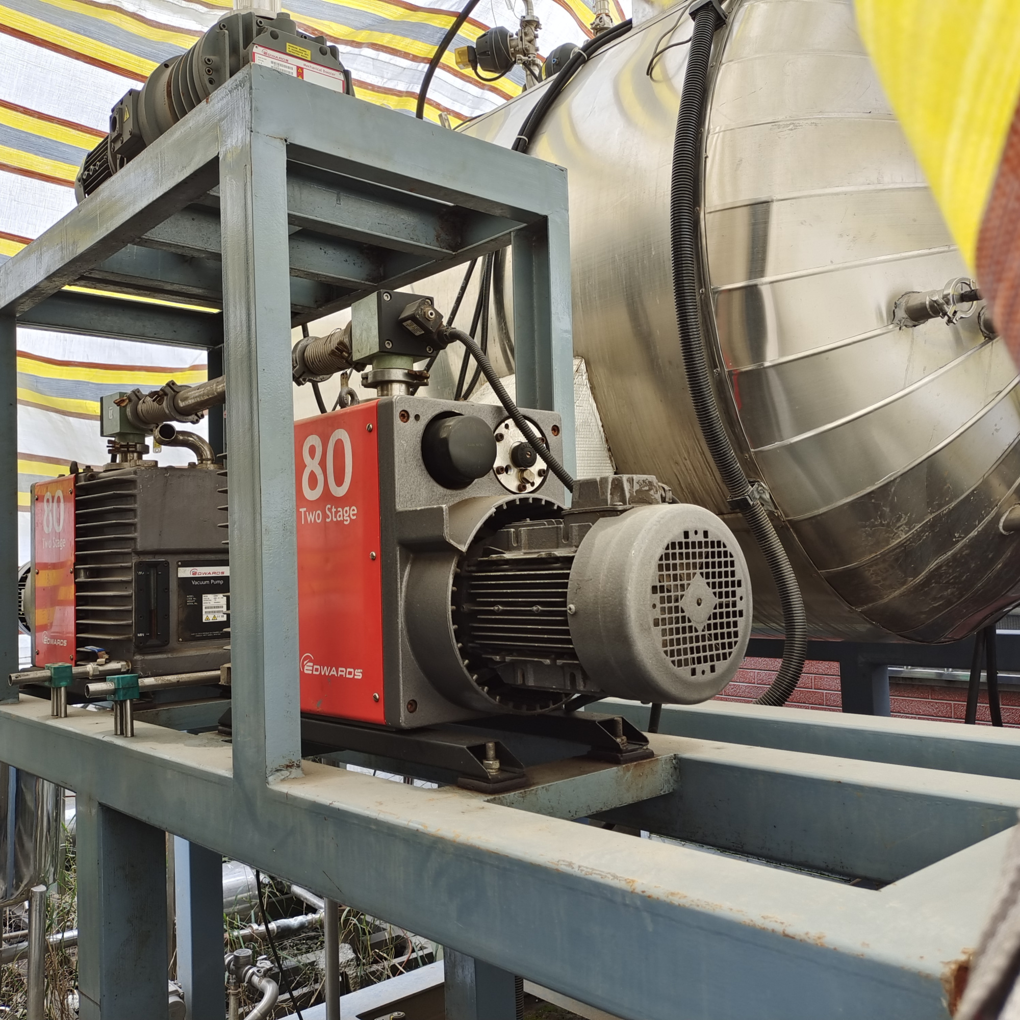 转让16.3平方二手东富龙冻干机