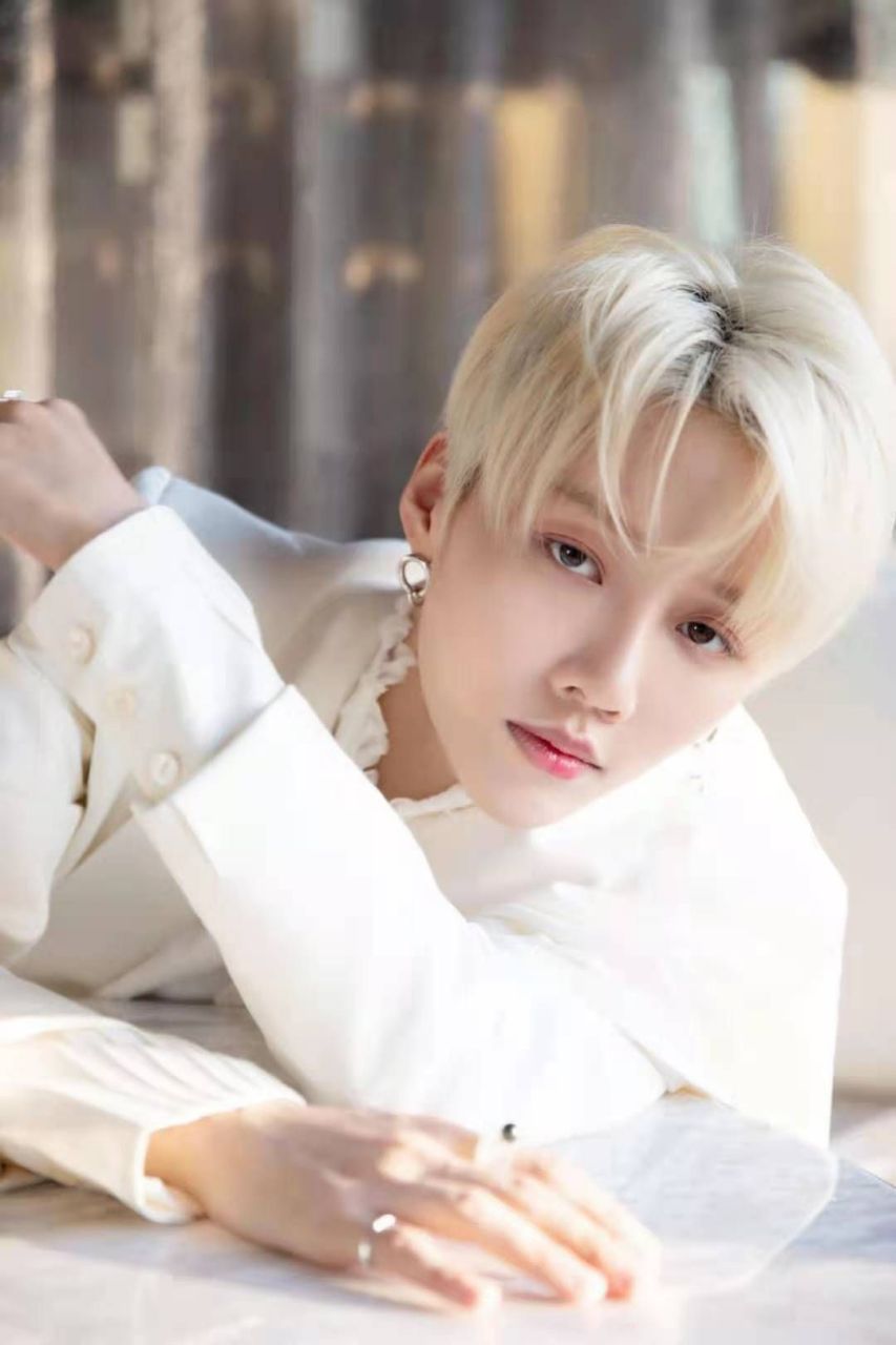 李易峰在北京的房子已经挂出去售卖了,比市场价低了不少,但是无人问津