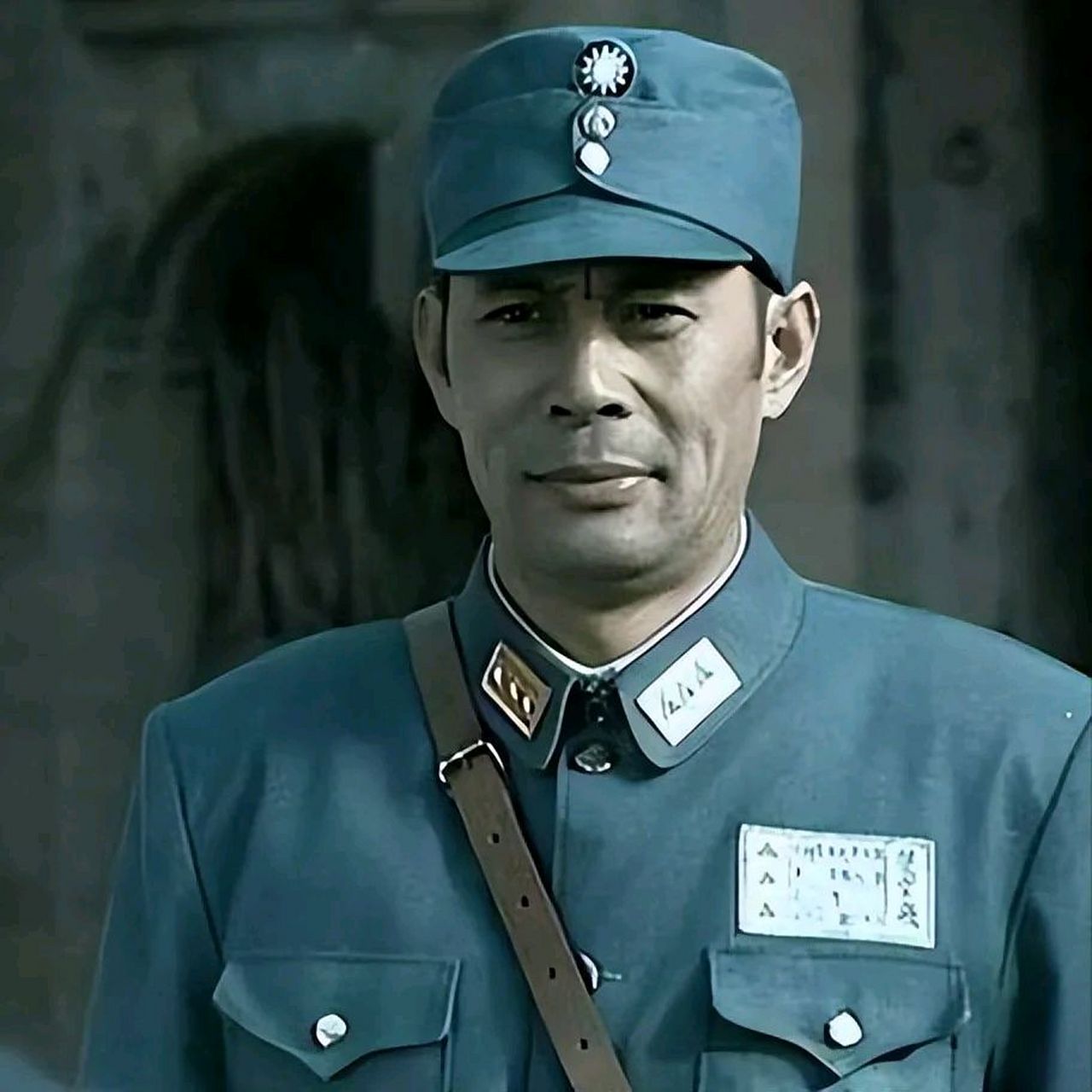 演员,张光北说,亮剑这个剧组,特别怪,李幼斌是我街坊邻居,何政军是我