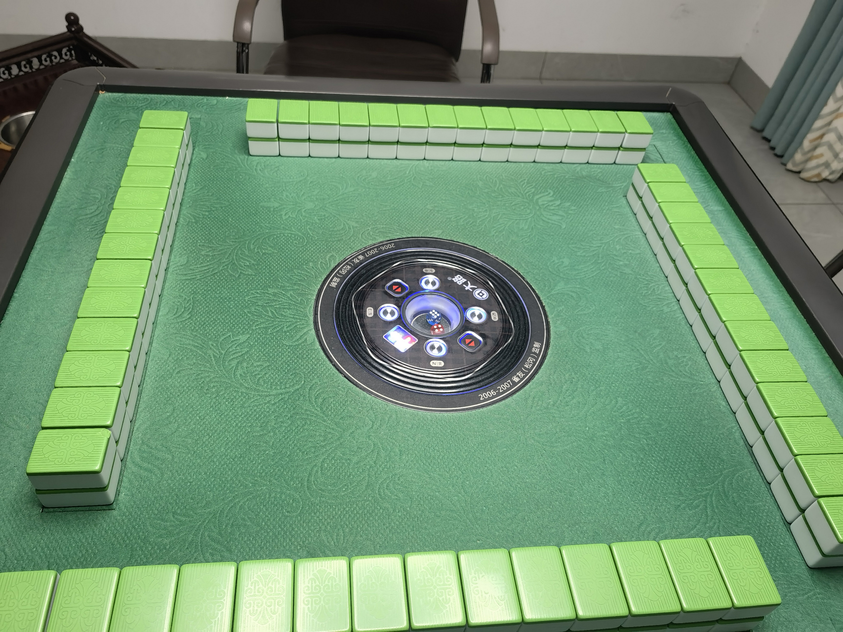 好几天没打麻将了.