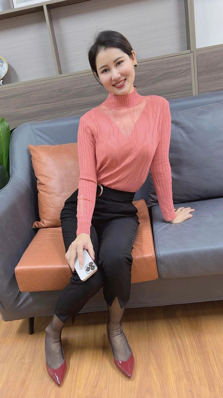 熟韵阿姨,笑容可掬,温婉优雅(1)