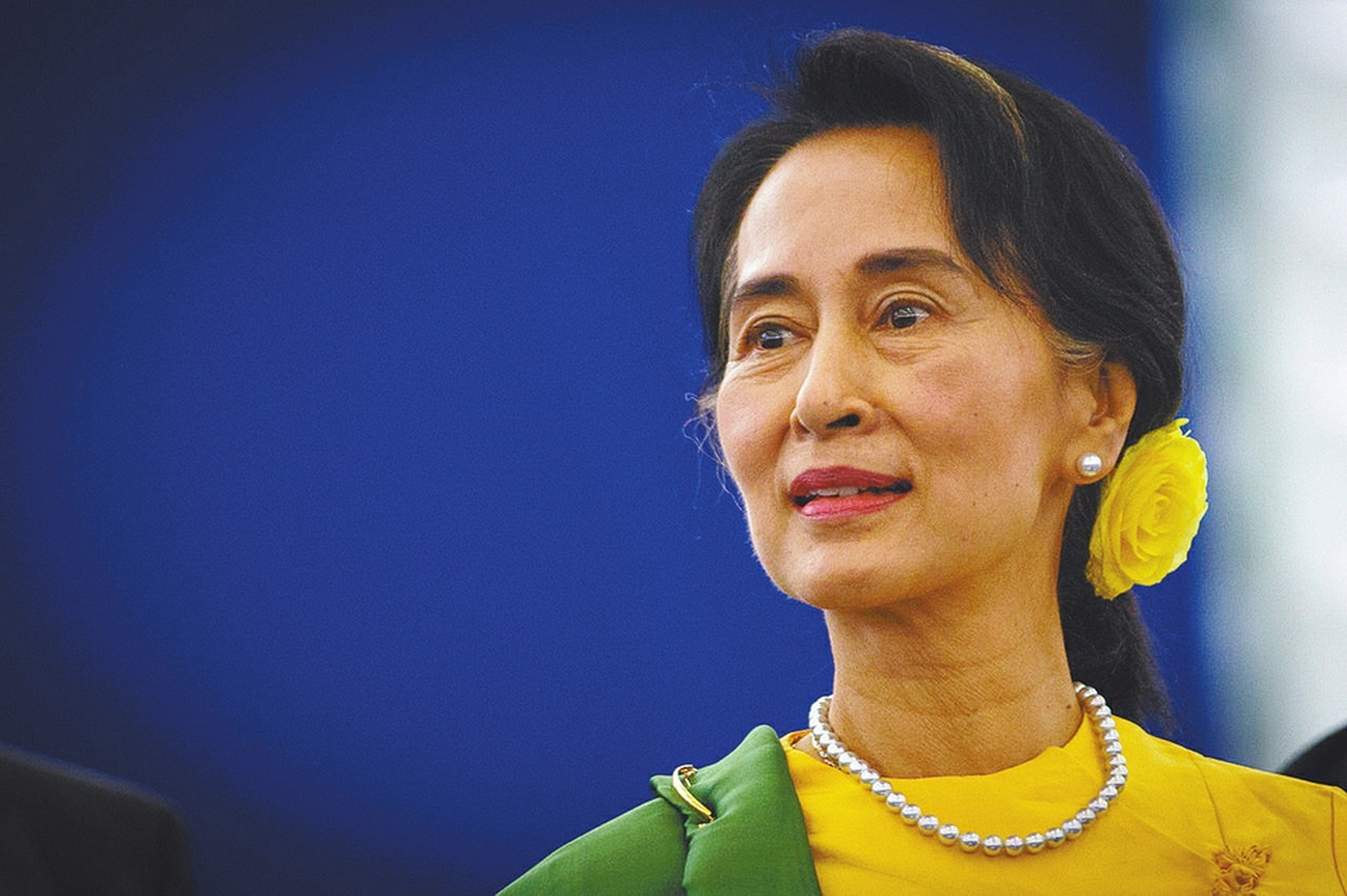 她不仅拥有纯正的缅甸血统,还拥有华人血统,这使得她在政治上备受瞩目