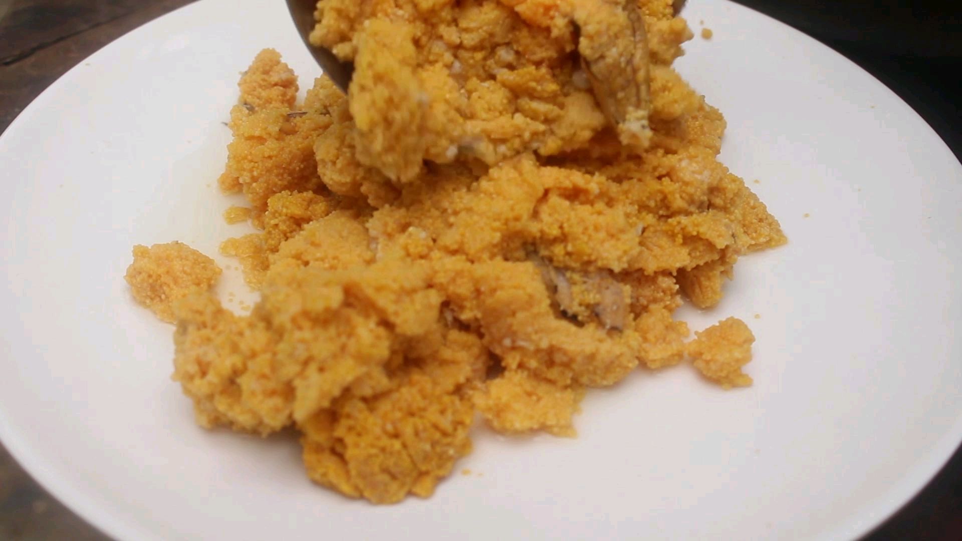 歪厨子用老方法做鱼蛋,鱼蛋太多吃得满嘴钻