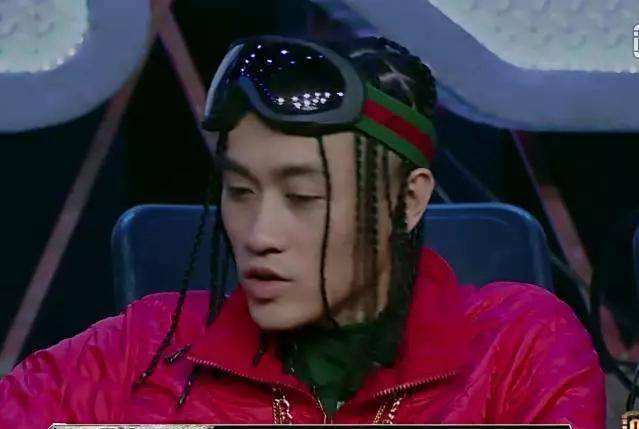 中国有嘻哈面具男淘汰了吗 中国有嘻哈面具侠淘汰  第1张
