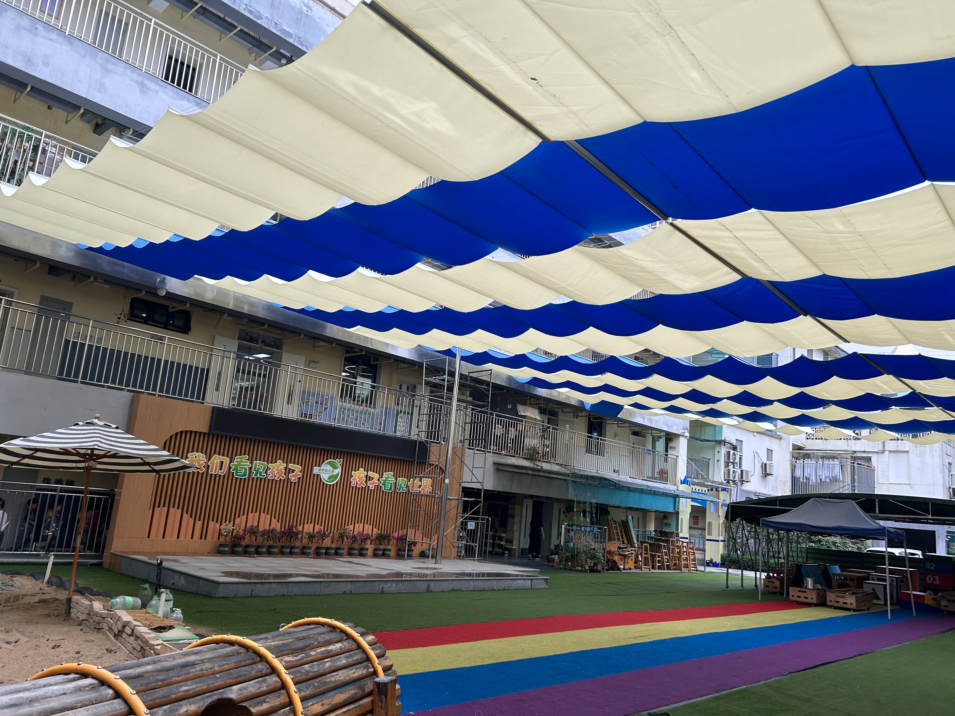 武汉六渡桥幼儿园操场遮阳防晒帘