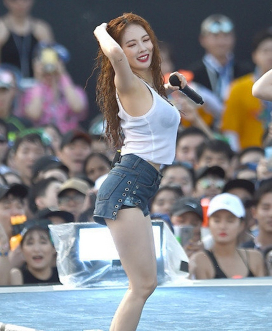 金泫雅# 甜美歌声,火辣热舞,性感妖娆,风情万种