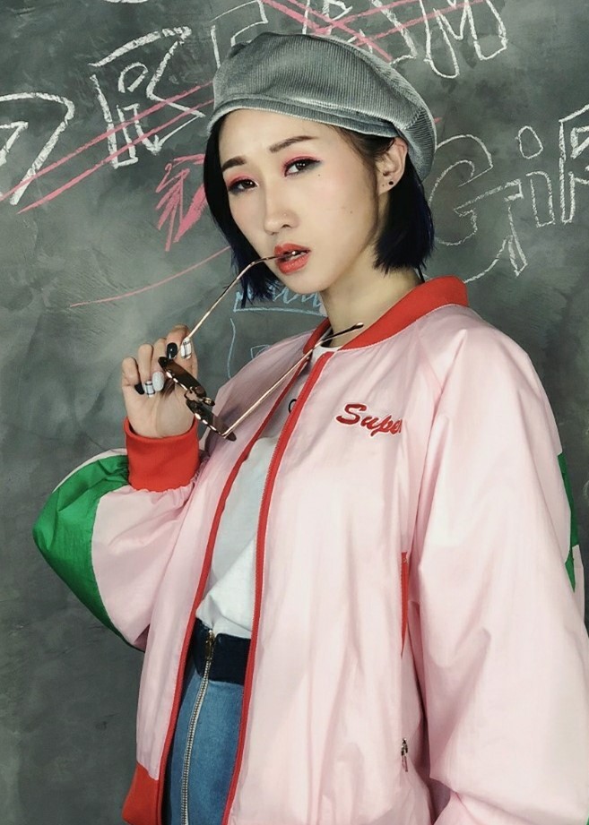 马曼莉