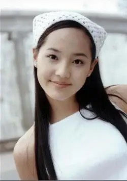 因为《顶楼》爆红的吴允熙,年轻的时候可是"国民妖精"呢?