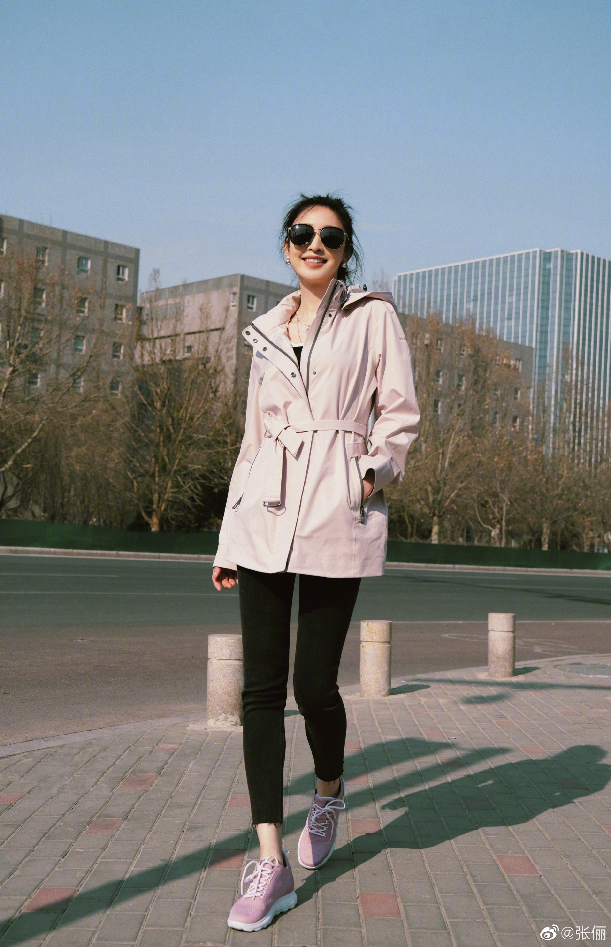 张俪街拍美出新高度!