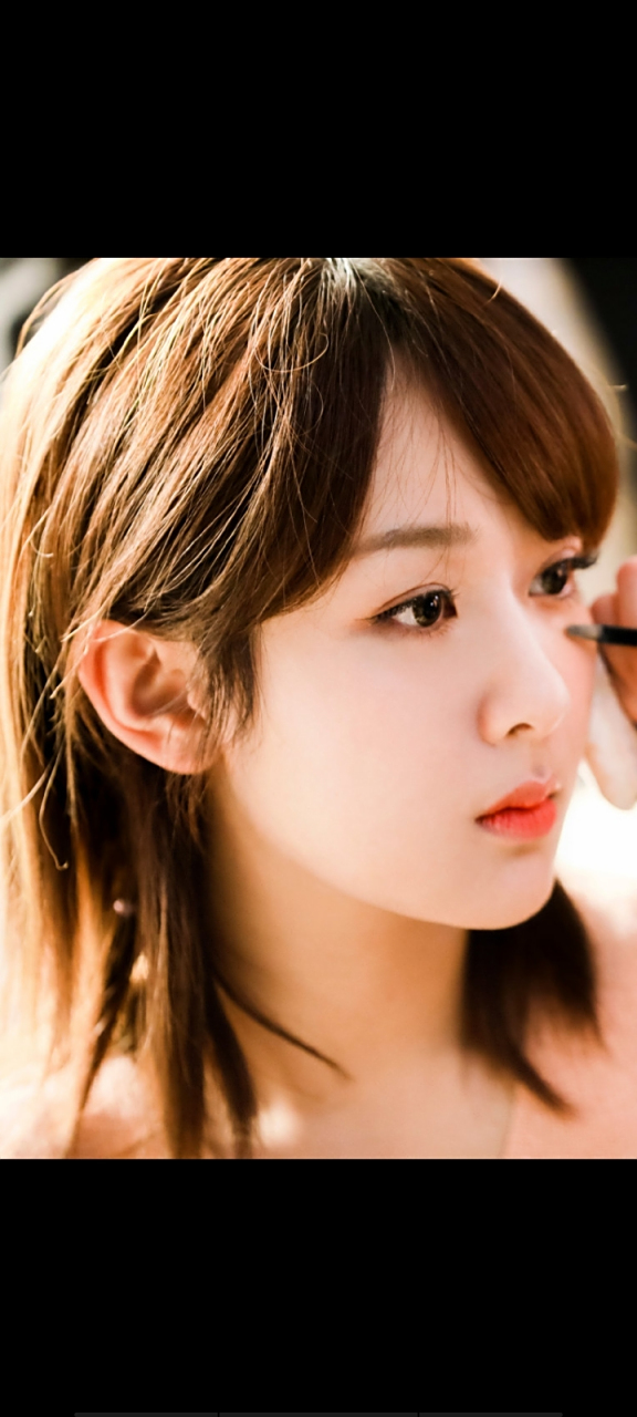 杨紫高清壁纸头像(十四)[比心]