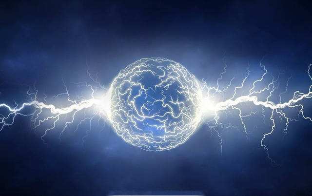 面壁人泰勒的球状闪电和宏原子核聚变武器背后的科学原理是什么?