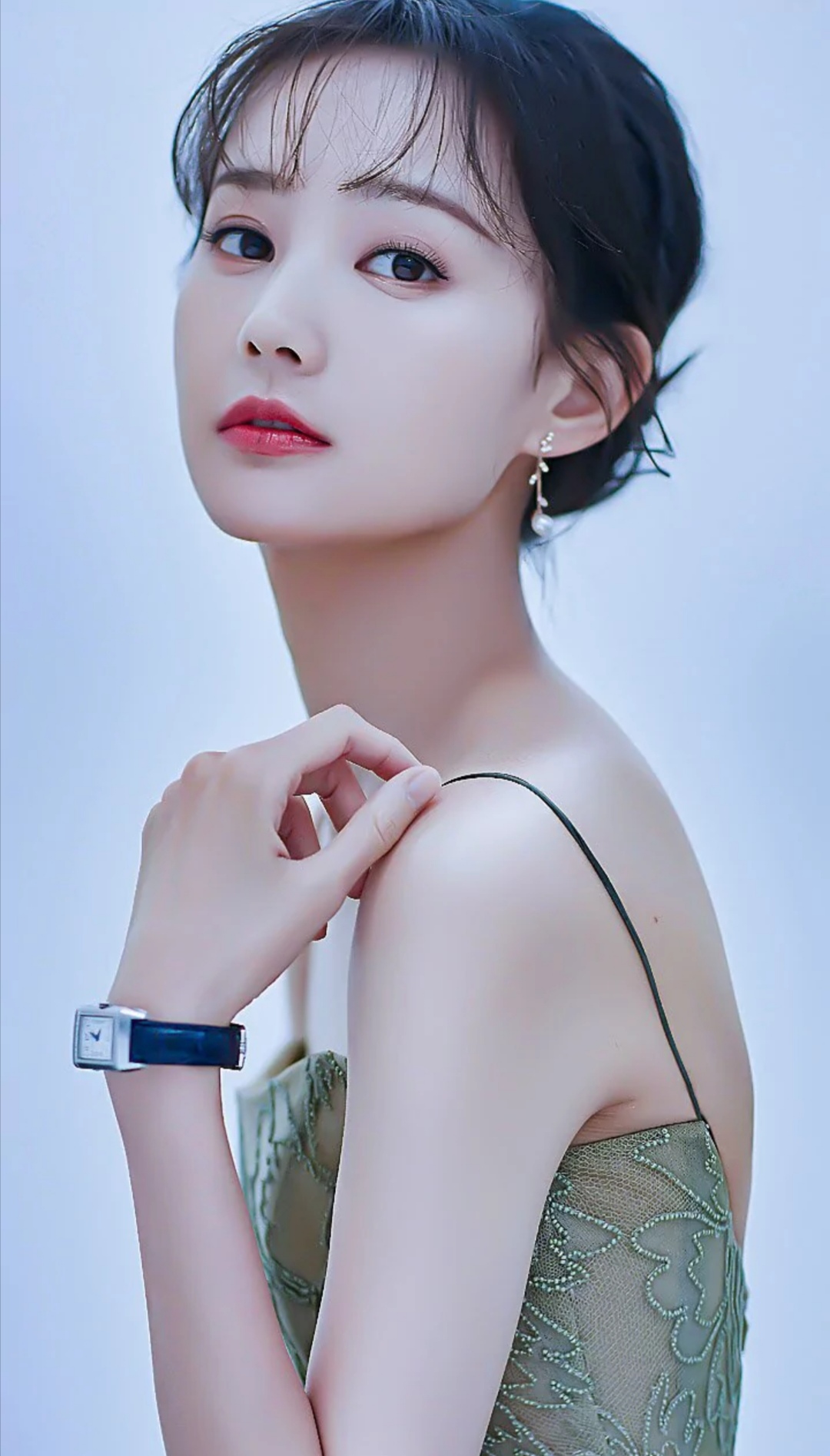 顶级壁纸〕绝色佳人,闭月羞花的李一桐