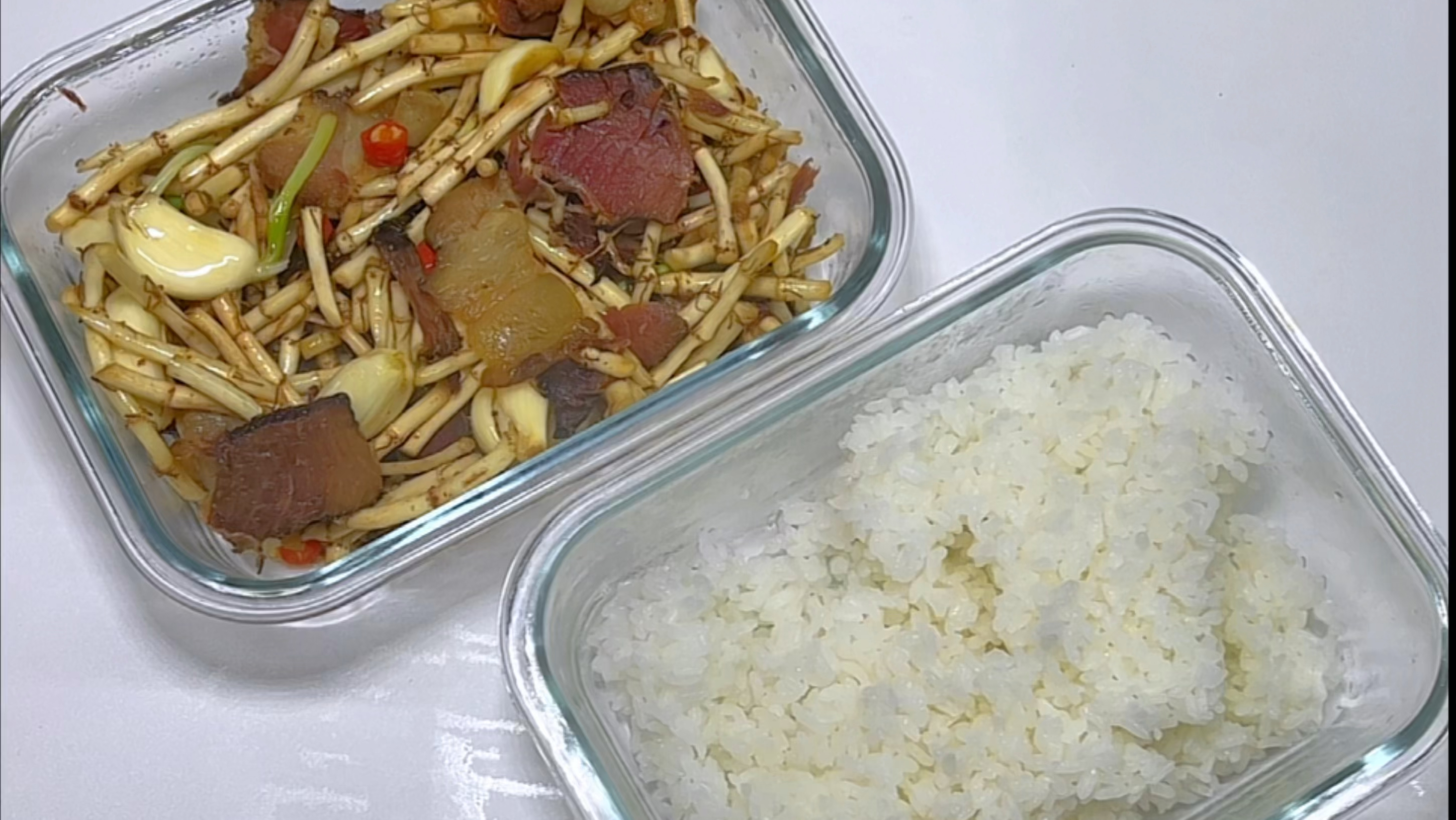 第15天:腊肉炒折耳根