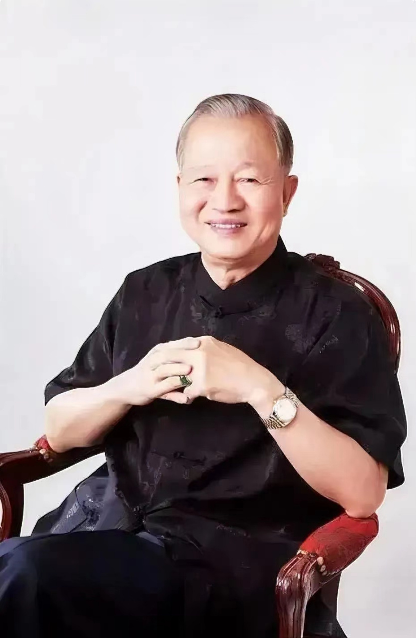 曾仕强曾老说:"一个人你活到50岁,回头一看你会发现,一路走来好像都有