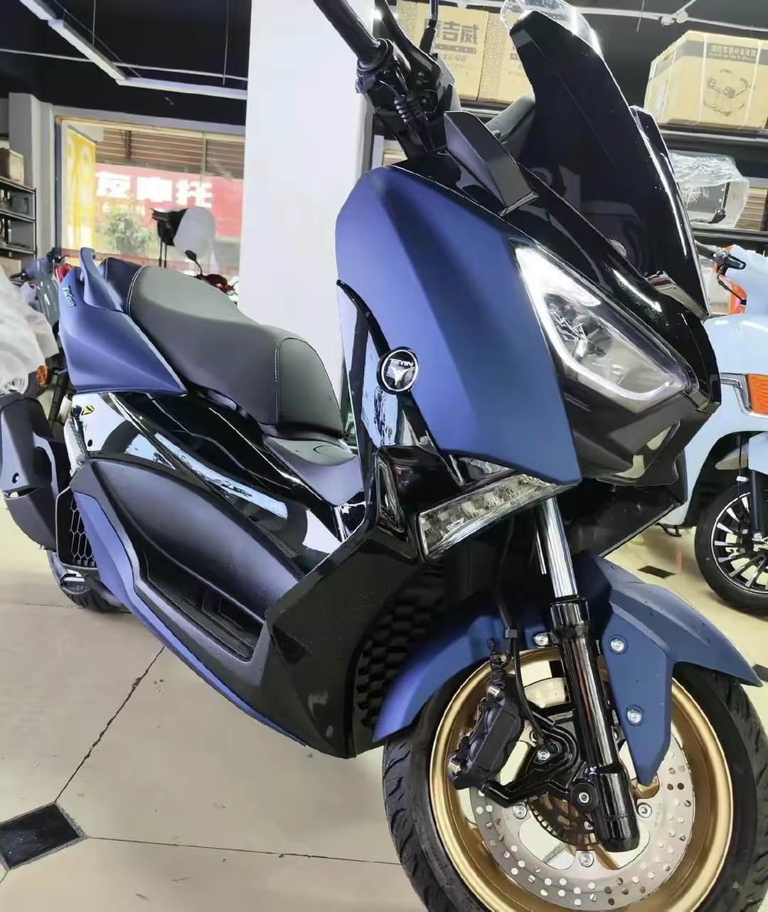 年度颜值和配置最高的水冷踏板,天鹰tx150